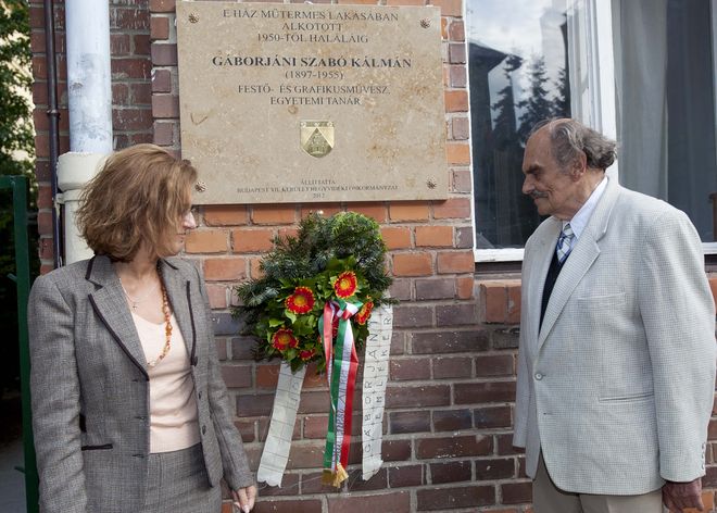 2012/05/Gaborjanelektabla2_660.jpg