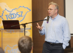 konferencia3_660