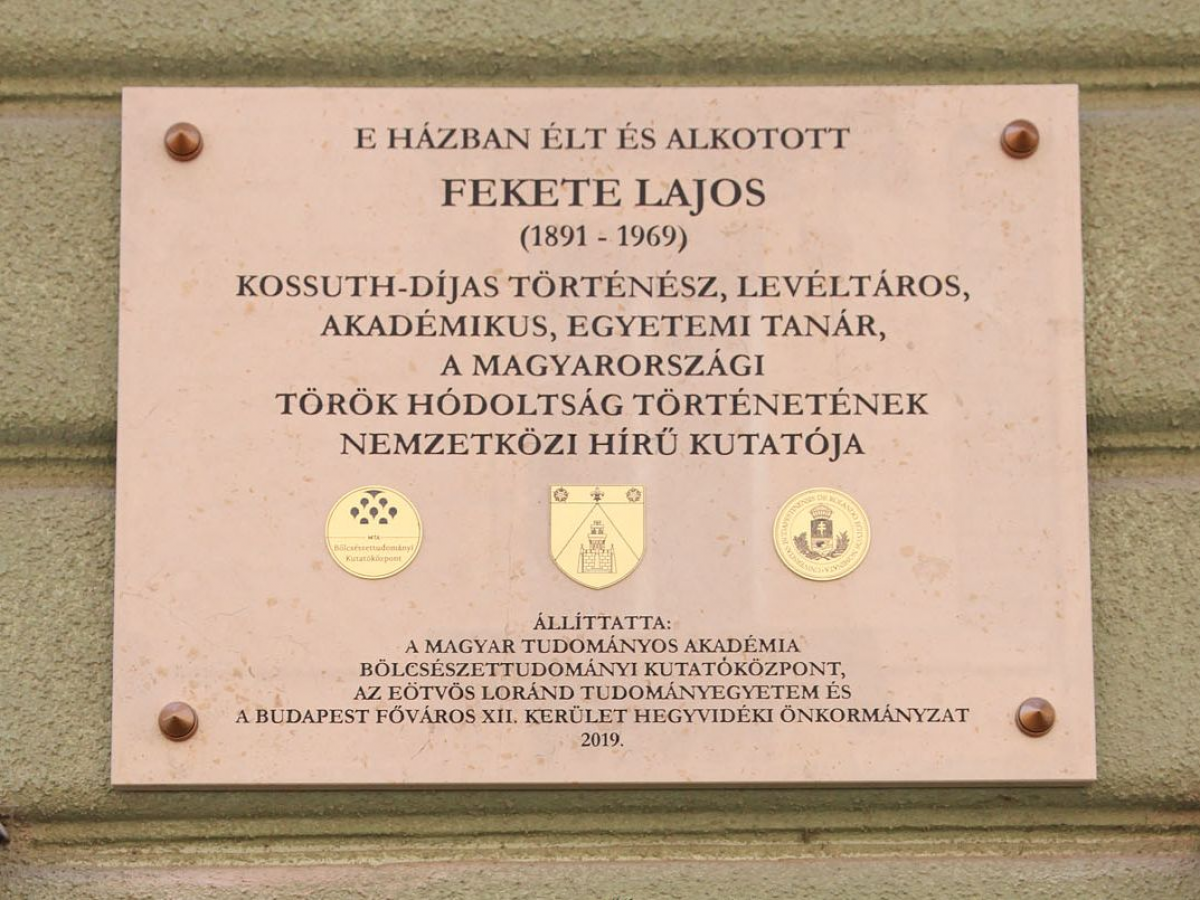 emlektabla01 emlektabla01