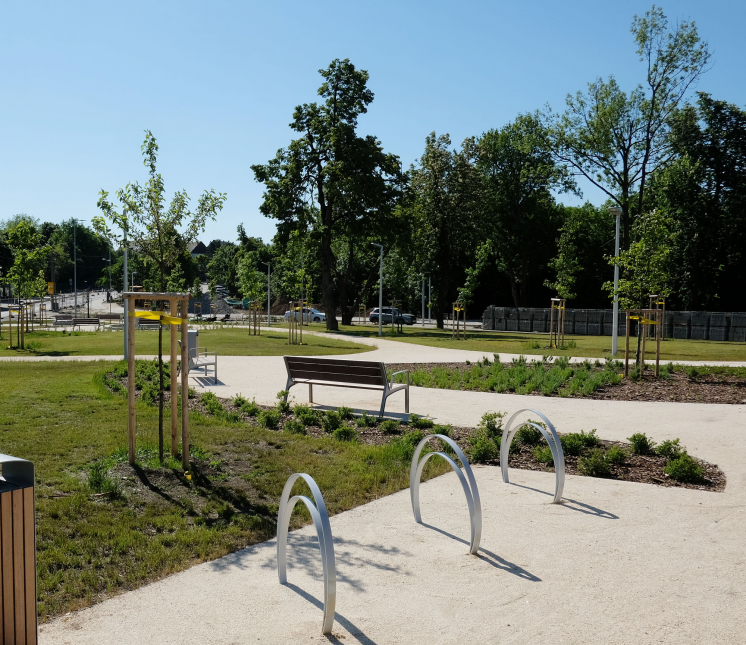 eotvos_lorand_park04 eotvos_lorand_park04