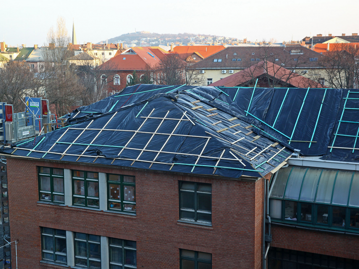 Németvölgyi iskola felújítása: az önkormányzat a szülőket képviselve egyeztet a Tankerülettel Németvölgyi iskola felújítása: az önkormányzat a szülőket képviselve egyeztet a Tankerülettel